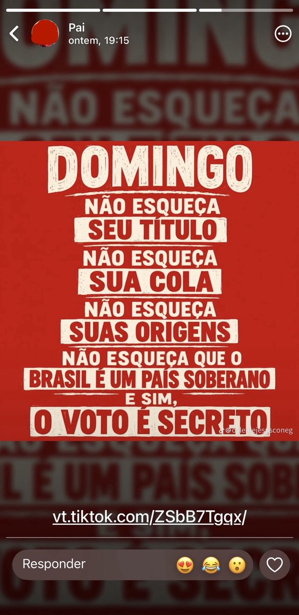 laurinkase's tweet photo. Sinto muito pra quem tem pais de direita! Mas gostaria de dizer q desse mal eu não sofro, pq os divos aq em casa: https://t.co/AWlgXnbvGm