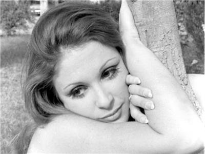 Pinki0Pi's tweet photo. she got older so pretty i want that https://t.co/u5JWxOyDRt