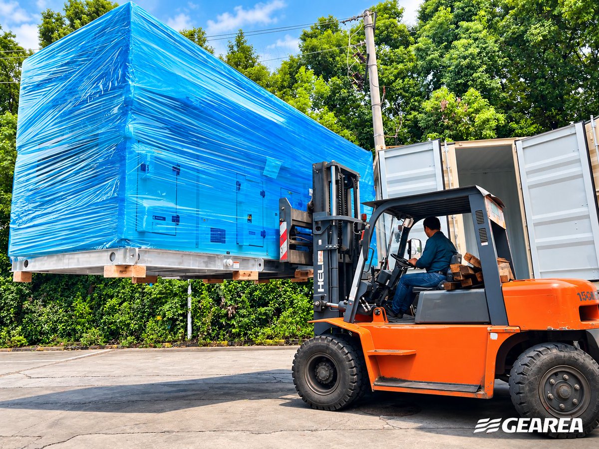 Gearea_Climate's tweet photo. California CEA project: shipping underway. 🇺🇸
10 Gearea units are being loaded today.
Factory commissioning → final inspection → packaging → loading.
More work completed at the factory means less on-site work and faster deployment.
#Gearea #CEA #HVAC #IndoorFarming #California https://t.co/qSkYAeJh43