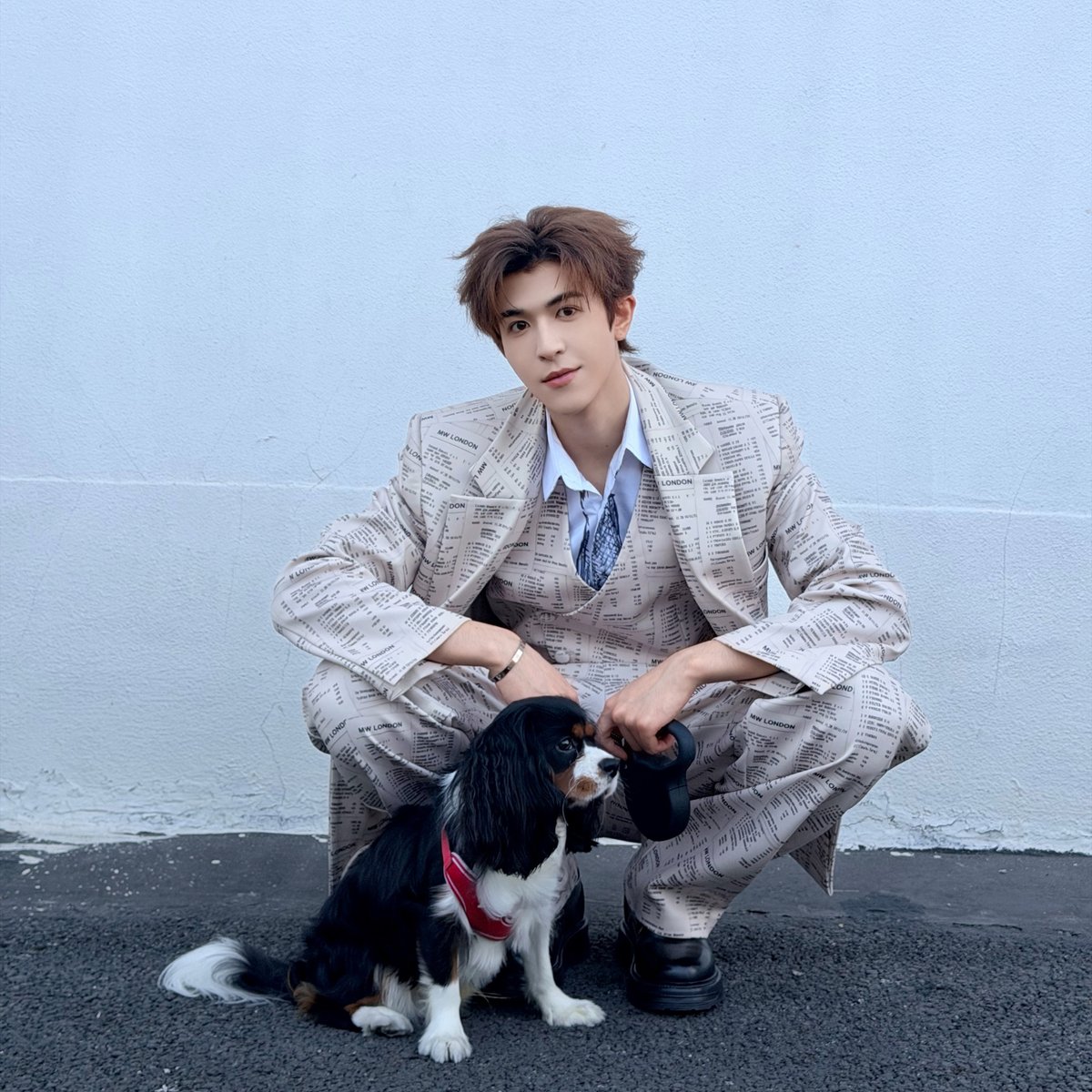 patrick_thfc's tweet photo. 260930 | Patrick's Weibo &amp; IG Update

ʚ🐰ɞ

: กันยายนผ่านไป ตุลาคมพร้อมลุย! 👋🏻🧩🐕‍🦺🌕
: september pics 🩷 

#แพทริค #PatrickFinkler 
#尹浩宇 #แพทริคณัฐวรรธ์ https://t.co/w0LykSYszA