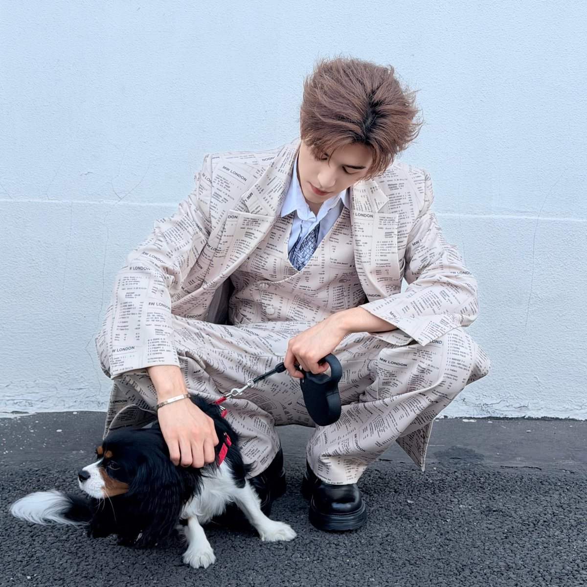 patrick_thfc's tweet photo. 260930 | Patrick's Weibo &amp; IG Update

ʚ🐰ɞ

: กันยายนผ่านไป ตุลาคมพร้อมลุย! 👋🏻🧩🐕‍🦺🌕
: september pics 🩷 

#แพทริค #PatrickFinkler 
#尹浩宇 #แพทริคณัฐวรรธ์ https://t.co/w0LykSYszA