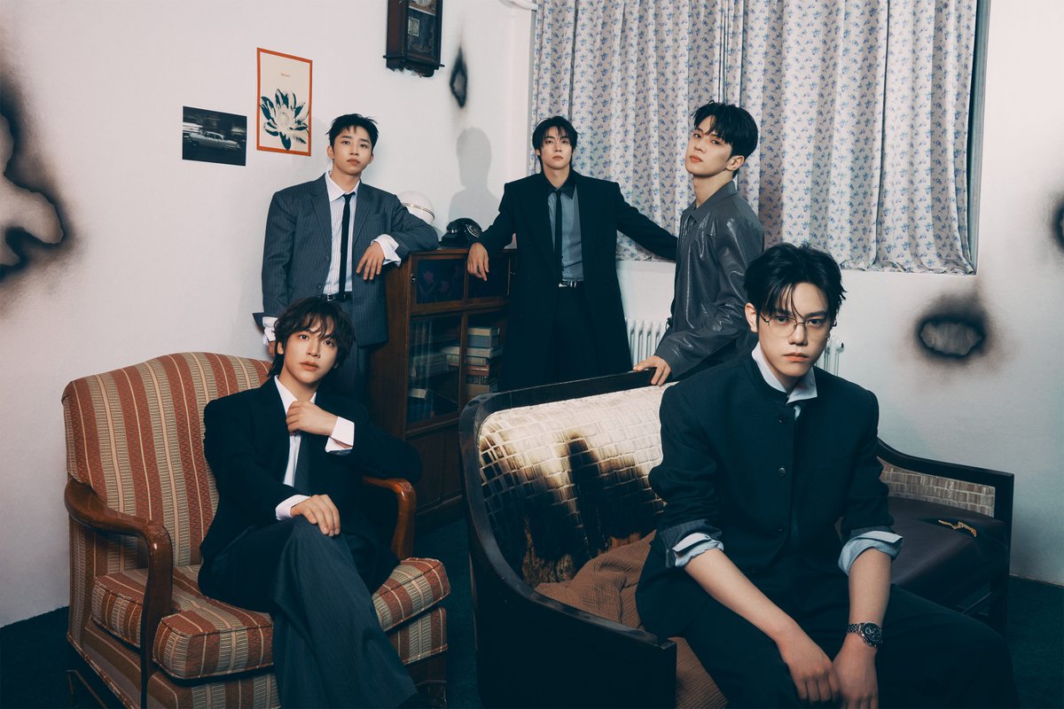 NFlyingofficial's tweet photo. 엔플라잉 (N.Flying) 9th Mini Album [Still]

Jacket Poster : Still Alive Ver.

TITLE🕯️ 잔불 (Still)
ALBUM RELEASE🔥 2026.10.08 6PM (KST)

#NFlying #엔플라잉 #Still #잔불 https://t.co/sGufYlrKIV