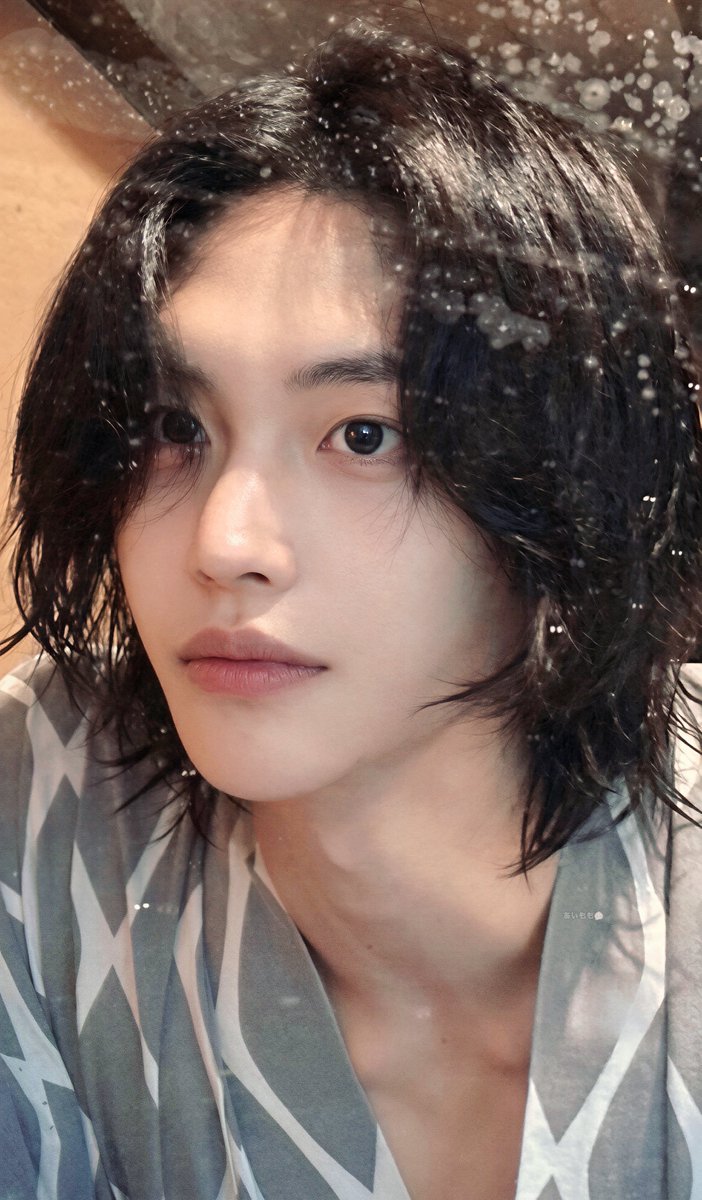 aimomo_wonbin's tweet photo. 260930 Instagram ①
Zzz... Zzz...
 #원빈 https://t.co/MRufqwQbyP