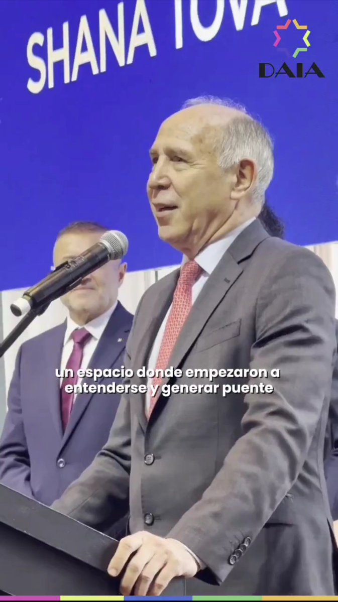 GabrielCalabro_'s tweet photo. Un estado extranjero se ha apoderado de nuestro país https://t.co/mw2w7vgJIG