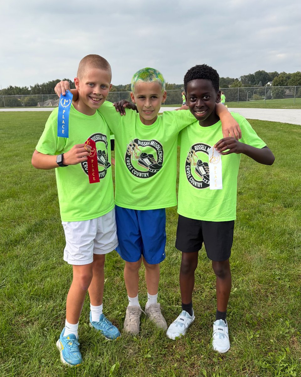 mps_russell's tweet photo. On Monday, Our 6th Grade Cross Country runners had a meet at Beadle!  Russell got 1st, 2nd, and 3rd in both boys and girls for 6th grade! #TWolfPride https://t.co/kFt5araeDR