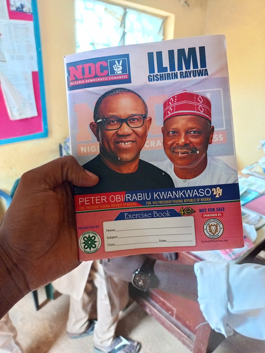Usman__abba's tweet photo. Earlier today I joined @Mallam_jabeer and the members of Team @ziter001 in distribution of stationaries to student withing the kaduna metropolis and some part of Igabi and K/North LG. In respect of @PeterObi @KwankwasoRM movement. Nigeria most be OK ✌️In Sha Allah. https://t.co/6vOunXulD6