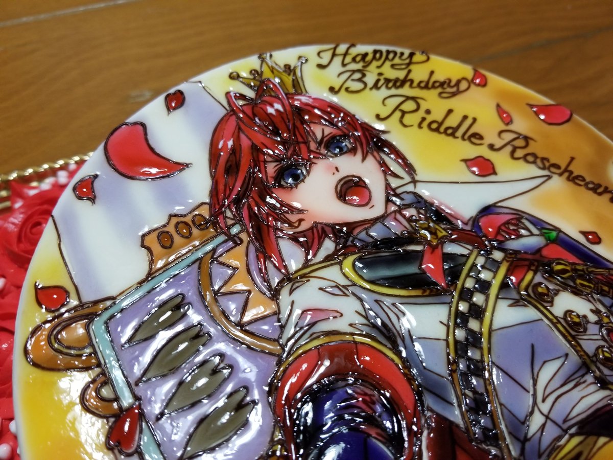 MobileDi's tweet photo. オーダーケーキを載せるの流行ってるの？
過去にオーダーした最高な推しのバースデーケーキ載せておこうか☺️🌹
もうこの種類のケーキはオーダー受け付けてないらしいので幻のケーキとなってしまった😢 https://t.co/Wc5gVB1oUb