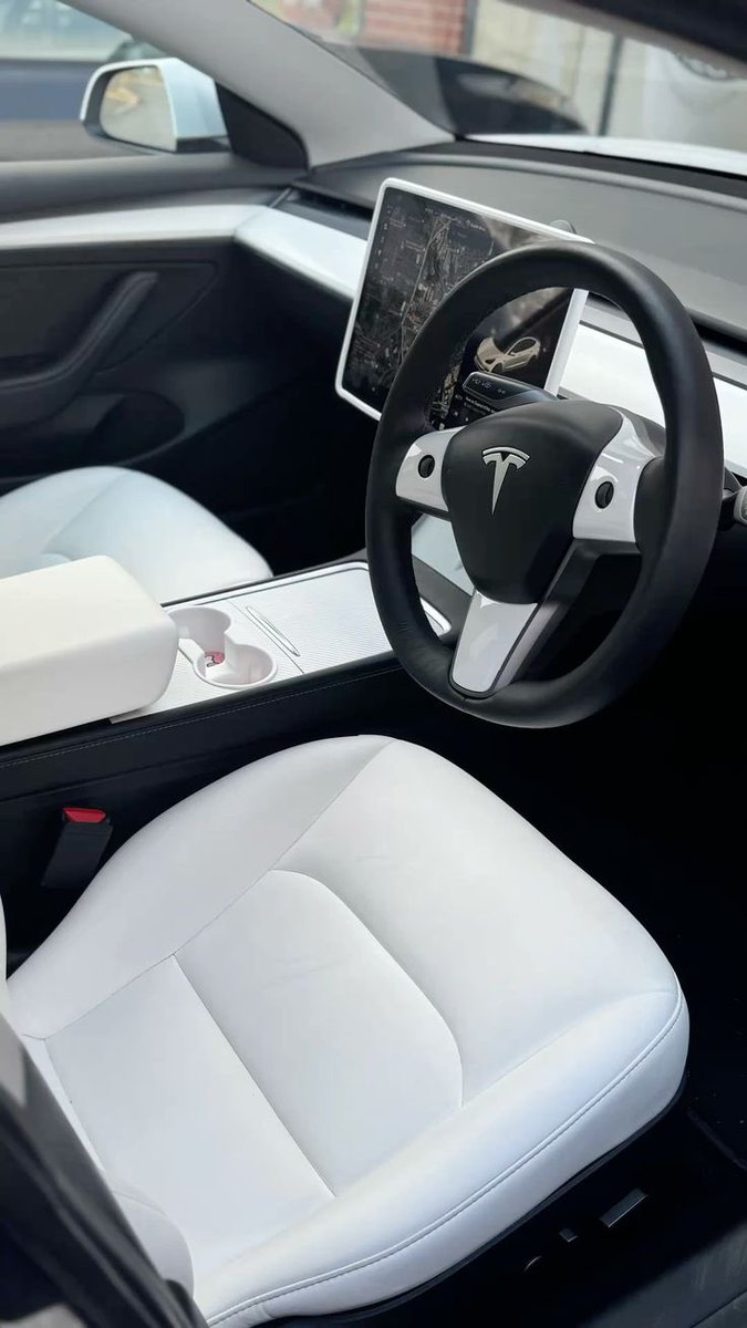 teslainovatioon's tweet photo. Who wants a brand new Tesla?🚀💪 https://t.co/QNGGUZcN41