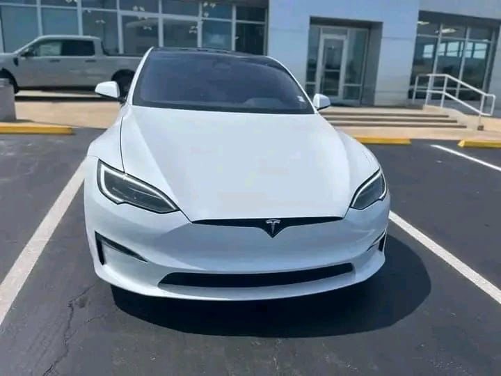 teslainovatioon's tweet photo. Who wants a brand new Tesla?🚀💪 https://t.co/QNGGUZcN41