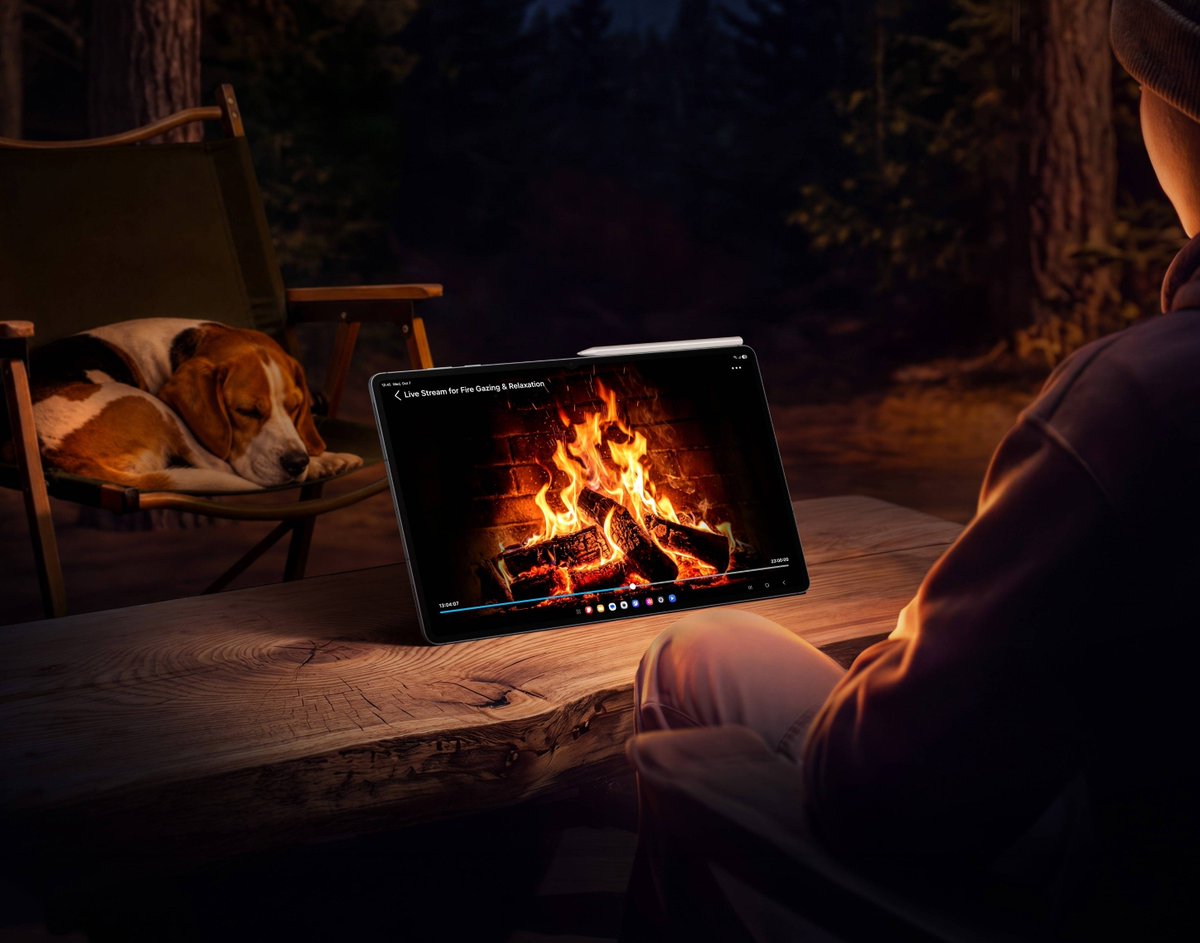 sondesix's tweet photo. Galaxy Tab S12 Ultra is official!

🤏 5.1 mm thick, 692/695g weight
✍️ Included S Pen (in-box)
💨 MediaTek Dimensity 9500 chip
❄️ 3D Vapour Chamber Cooling System
🔋 11,600 mAh battery, 45W charging --> 23 hrs of continuous productivity sessions
🖥️ 14.6" 120Hz AMOLED display, 1600 nits peak brightness
🔊 Quad stereo speakers with 4-channel Spatial Audio
👨‍💻 One UI 9, based on Android 17
💾 Up to 16GB RAM, 1TB storage, microSD card slot (up to 2TB expandable storage)
📷 Dual rear camera system (13MP main + 8MP ultra-wide)
🤳 12MP selfie camera
🫆 Under-screen fingerprint scanner
💦 IP68 dust and water resistance rating

Colours:
⚫ Grey
⚪ Silver

Priced from $1,399 for the 12/256GB variant.

It will go on sale starting October 7 in select markets.