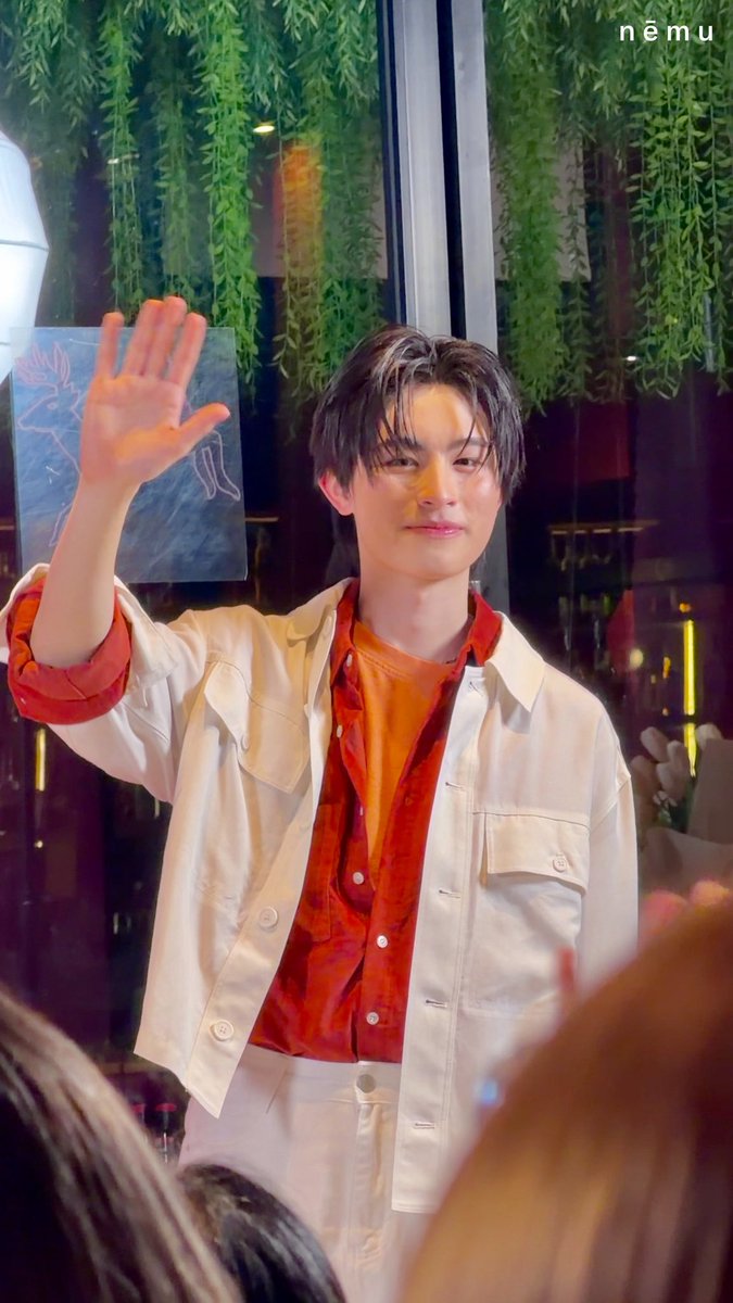 n_neemuu's tweet photo. บะบายงับพี่อชิ 👋

MISE EN SCENE AA HAIR MASK

#AAashirakorn 
#MISEenSCENEXAA
#MISE_en_SCÈNETH https://t.co/vQ1uXhjDWw