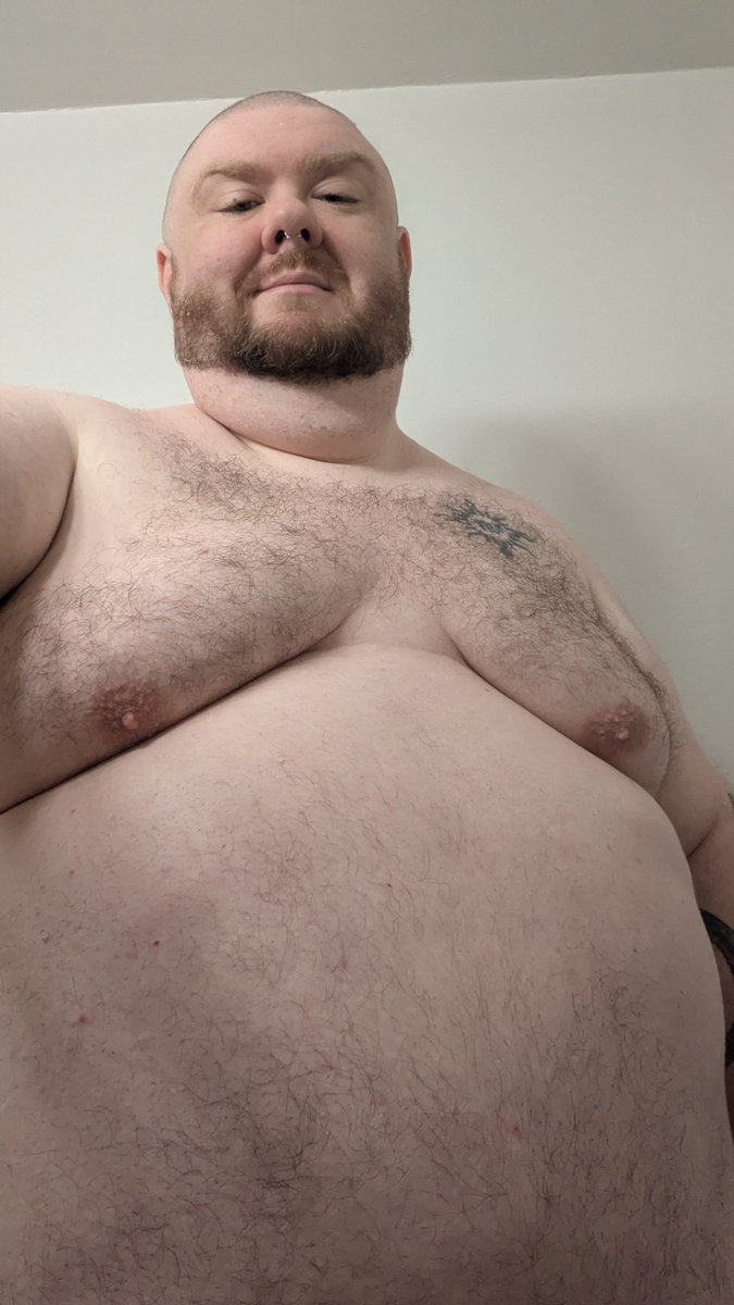 fat_and_fun's tweet photo. Happy Hump Day Everyone!! #chubby #bear #fatpad #humpday #nsfw #nsfwtwt https://t.co/ZJ0weZP5Re