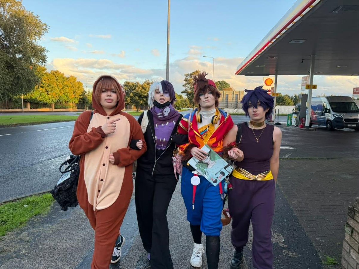 Riricoss's tweet photo. FINALLY HAVE THE WHOLE TVC and ofc had to have a sun I would love to have a chat and others some day but this was so fun !!!

Cosplayrs - @Swieczka_01 @Niins_c0z @jjustreaaaa 

#sunkenji #kaivtuber #doctordeath #thevtubercompany @SunKenjiVT @DrdeathVT @Kaivtuber_ https://t.co/MFQ1q2v7fa