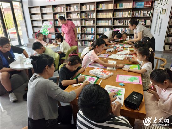 TildaGrims6u5's tweet photo. Domingo en el parque! Taller gratuito de manualidades para nios y vecinos, ven a disfrutar y hacer amistades. No te lo pierdas, te esperamos de 10 a 12! https://t.co/di4VMkZ6sr