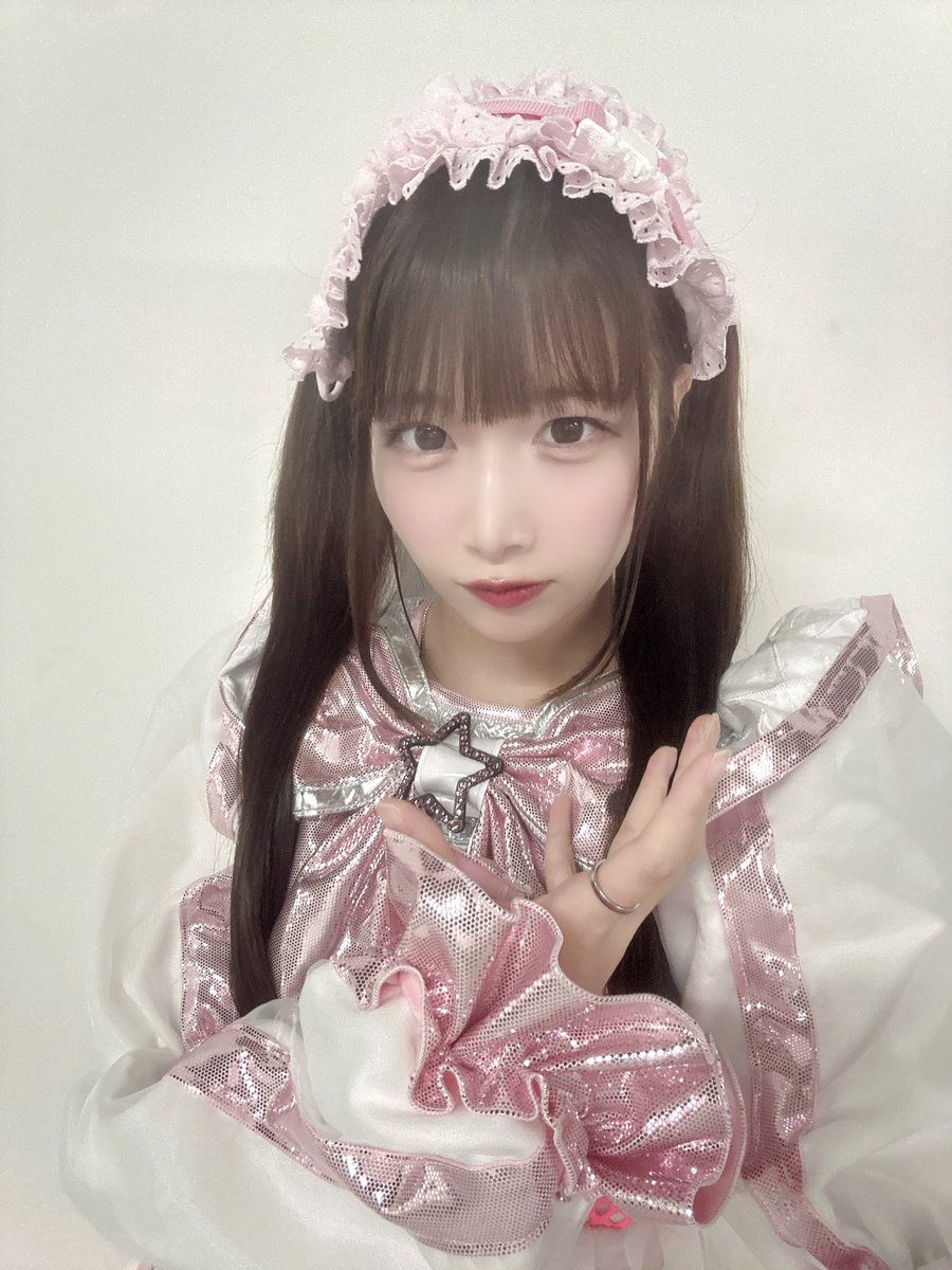 eN_kano_'s tweet photo. 9月も本当にありがとうございました💞
246ヶ月(20年と半年)生きてきた中で1番長く感じた月でした！そのぐらい色んなことがあって、色んな感情を抱いて、濃すぎるひと月だったよ！！

アイドルとして秀でた部分がない私ですが、いつも応援してくれて本当にありがとう！！キミのこと幸せにしたいという気持ちだけは、アイドル界でもTOPレベルだと思うので、これからもキミたちにとって必要な存在でありたいです！！辛い時は私に癒しを求めて欲しいし、楽しくなりたい時は【eN】に会いに来て欲しいです！！都合良く真野かのを使ってください💞

今年も残すことあと3ヶ月、目標に向けてまだまだ頑張ります！！グループの足を引っ張らないよう、必死で食らいついて行きたいと思うので、応援よろしくお願いします！！🎶
