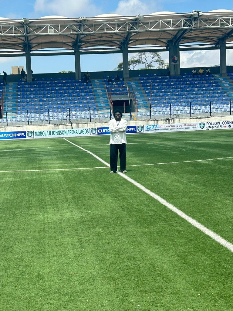 Nsukka_okpa's tweet photo. Last to come Onikan is a fool. https://t.co/GQU4iXx57y