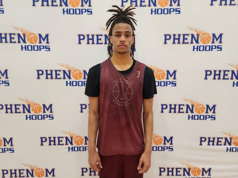 POBScout's tweet photo. Fall League Talk: Wakefield Bringing Intriguing Pieces to Watch This Season #PhenomHoops 

Read: https://t.co/s2dNIWQ5M0
