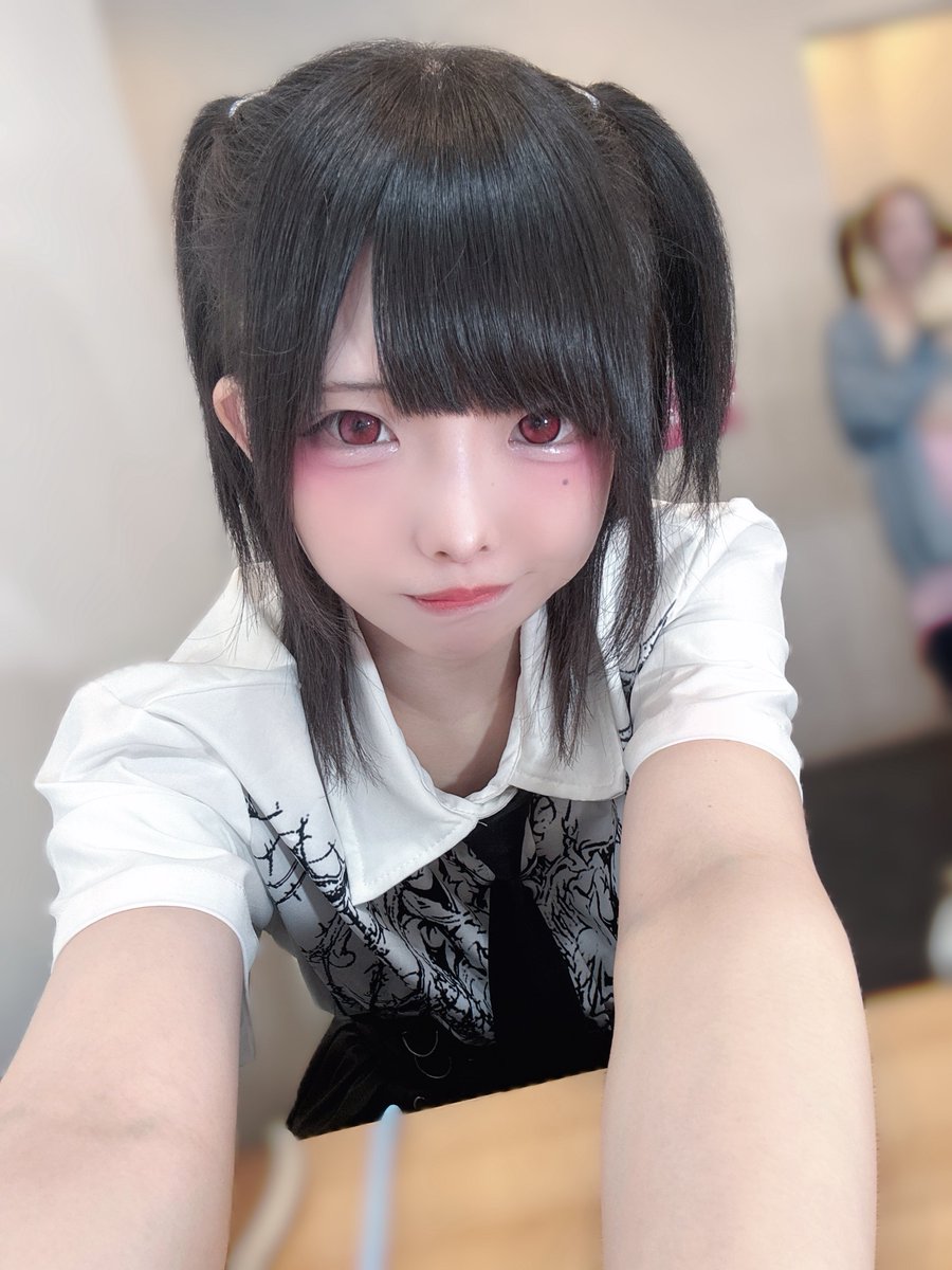 Mio_monster's tweet photo. ネクタイが好きでー https://t.co/BmDOGMCUMd