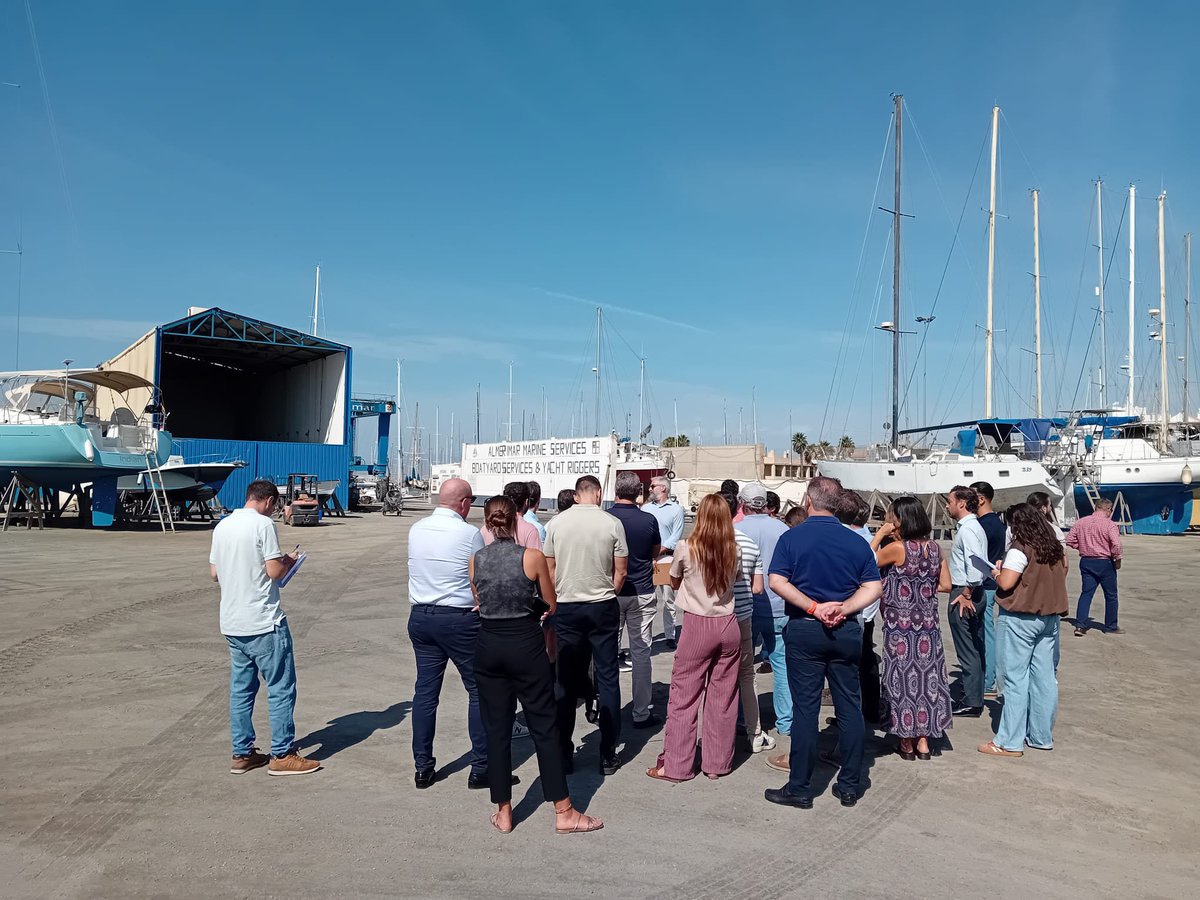 PuertosAND's tweet photo. ⚓ Las nueve empresas interesadas en obtener la concesión del puerto ⛵de Almerimar han visitado hoy las instalaciones portuarias acompañadas de nuestros técnicos https://t.co/in1wSUNY4B