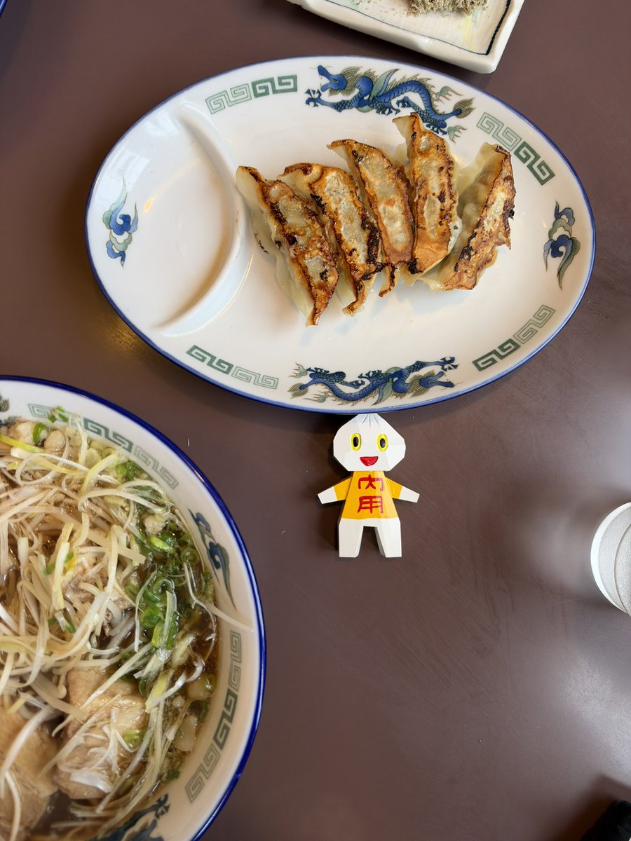 thEmlchael's tweet photo. 尾道拉麵就是控肉的湯加入拉麵，有一種熟悉的味道 https://t.co/RTbE4OeGi7