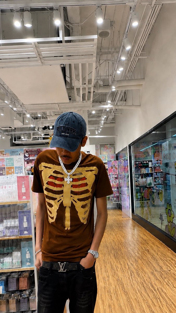 ttqaxaz's tweet photo. ขอไปหลบห้องใครได้บ้างค้าบ🥺😜 #ลาดกระบัง https://t.co/FXzYmkJEA9