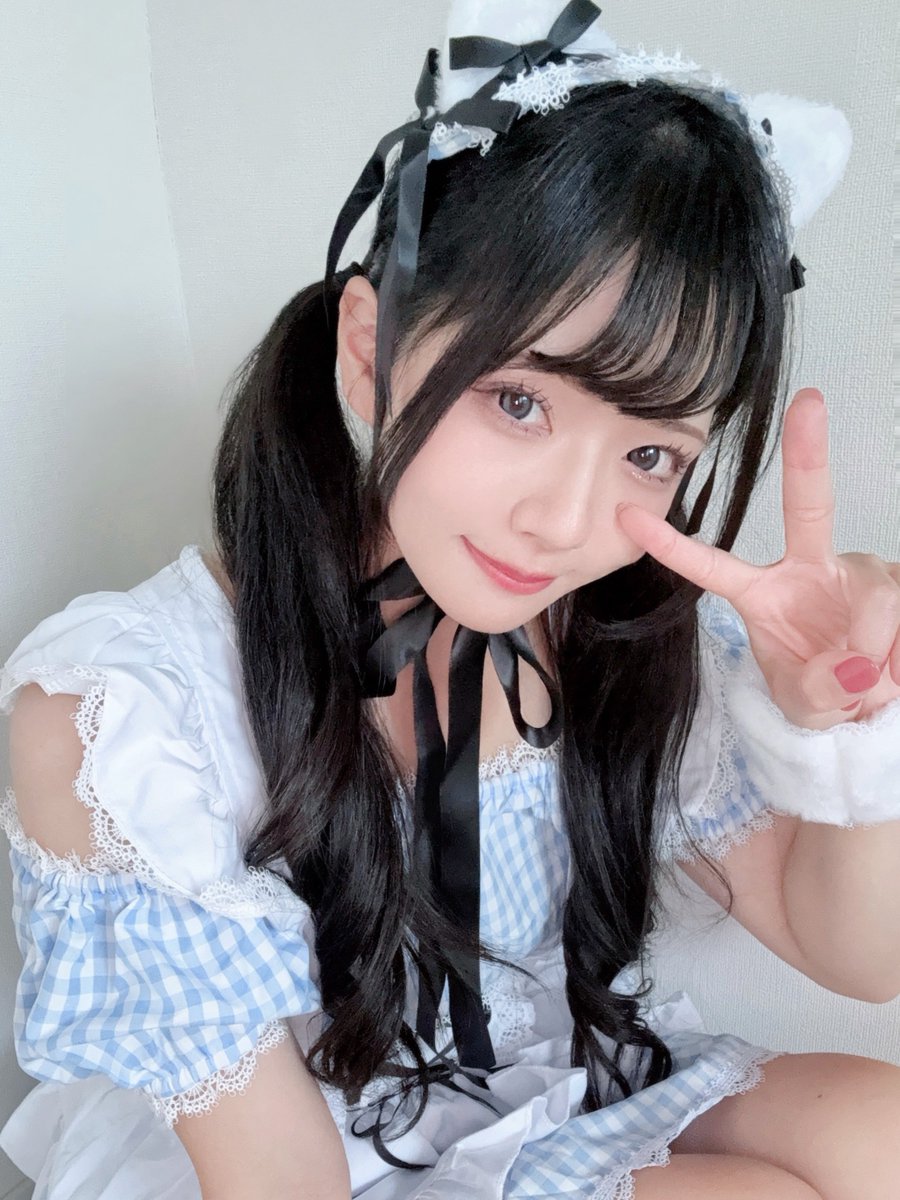 mitsumai39's tweet photo. にゃんって呼んだらすぐに来て？🐈🎀 https://t.co/w5aI5aE41u