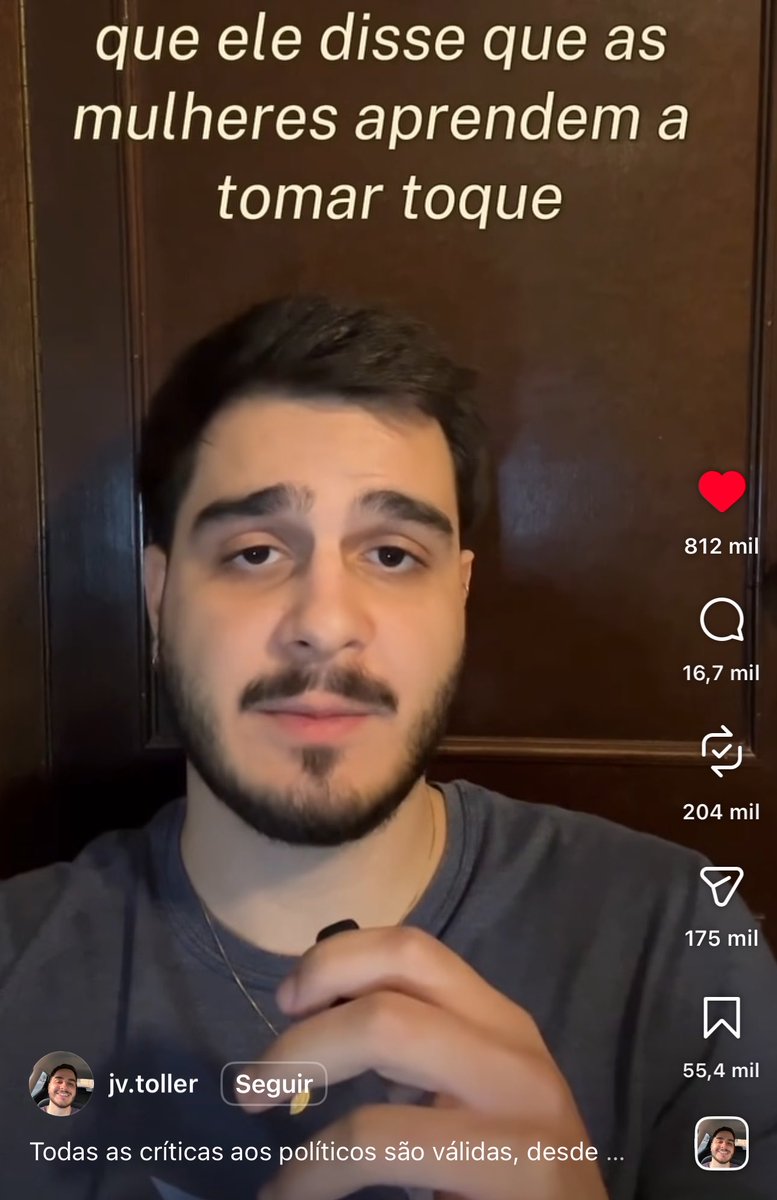 glayzinhooo's tweet photo. encantado com esse divo que fez um vídeo desmentindo a fake news de que o lula incentivou a pedof*lia e o vídeo já tem quase 1 milhão de likes https://t.co/0B5vrR59lP
