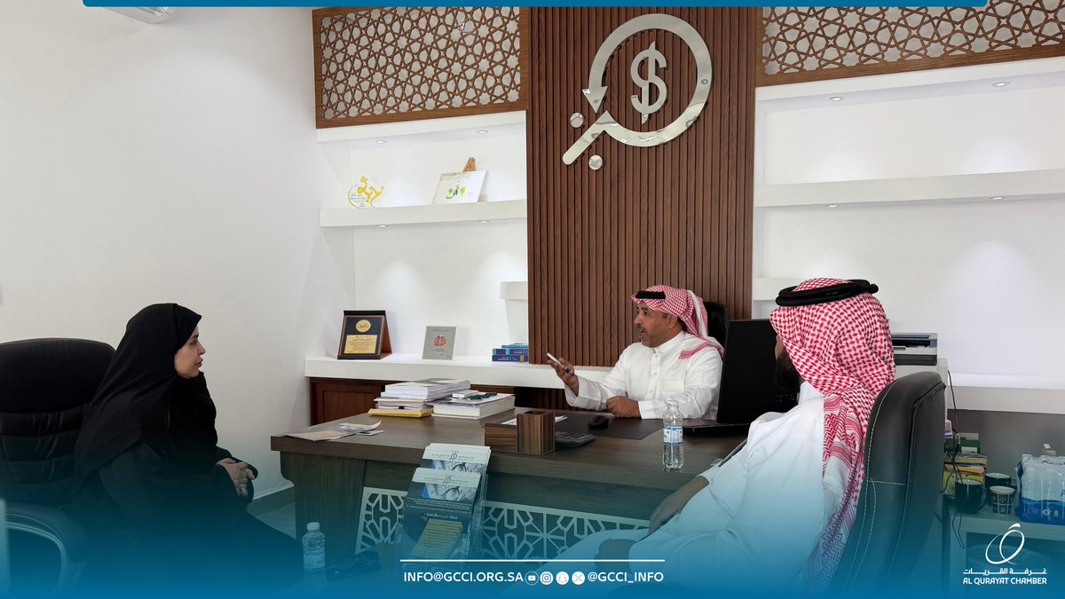 gcci_info's tweet photo. 🔹كما شملت الزيارة جولة ميدانية على عدد من المشاريع المستفيدة من البرنامج، للاطلاع على سير أعمالها وتجارب المستفيدين، وتعزيز سبل دعم المشاريع وتمكينها من النمو والاستدامة. https://t.co/iQ3e9T6JCn
