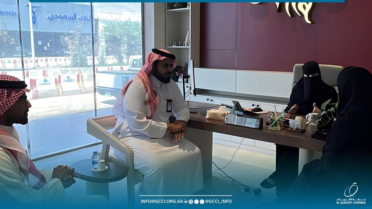 gcci_info's tweet photo. 🔹كما شملت الزيارة جولة ميدانية على عدد من المشاريع المستفيدة من البرنامج، للاطلاع على سير أعمالها وتجارب المستفيدين، وتعزيز سبل دعم المشاريع وتمكينها من النمو والاستدامة. https://t.co/iQ3e9T6JCn