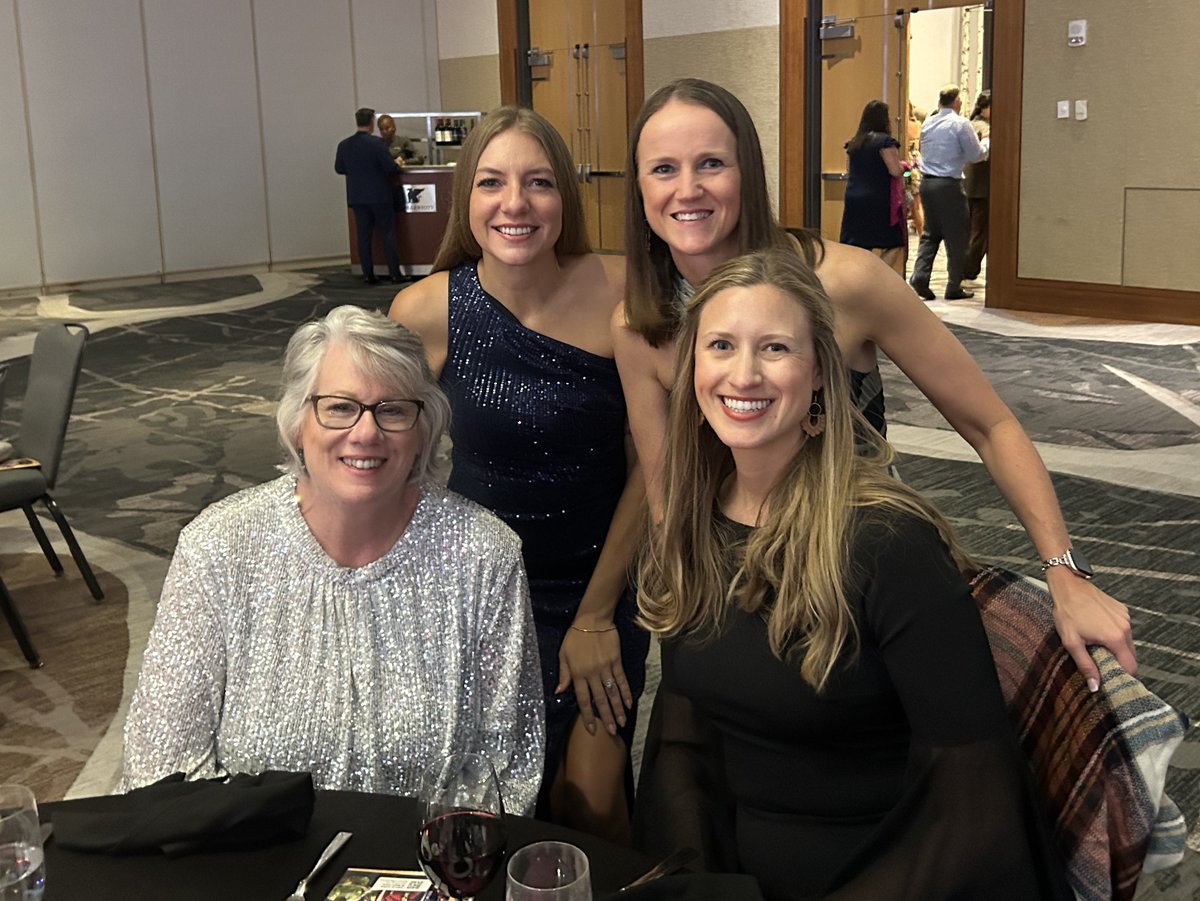 IDOincorporated's tweet photo. ✨ IDO was proud to be a sponsor of Dress for Success Indianapolis’ 24th Annual Stepping Out in Style! With Amanda serving on the Executive Leadership Team, we loved supporting an evening of fashion, philanthropy, and empowering women. 💜 #IDODesign #SteppingOutInStyle https://t.co/1HXclXzMk5
