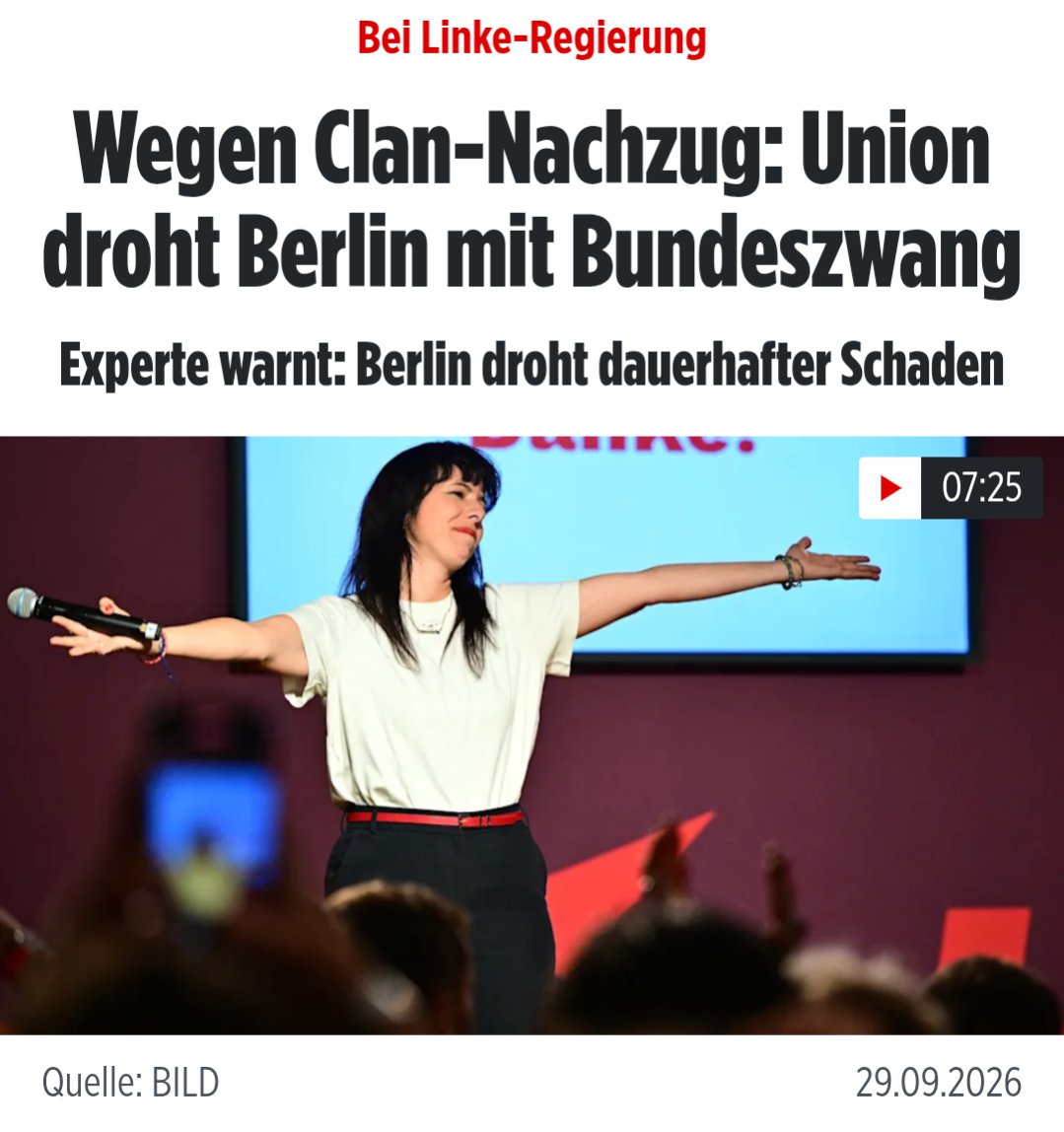 Raeubertochtah's tweet photo. Die Linke um Elif Eralp will den deutschen Pass nach fünf Jahren quasi bedingungslos verschenken, völlig ohne Sprachtest oder Integrationswillen, weil solche Vorgaben angeblich rassistisch seien. Damit stünde Clan-Nachzug und noch größeren, unkontrollierten Parallelgesellschaften absolut nichts mehr im Weg, was in diesen Kreisen aber offenbar niemanden stört.

Die Union zieht deshalb die Notbremse. CDU-Politiker Alexander Throm droht dem Senat bereits mit dem Bundeszwang, sollte Berlin geltendes Bundesrecht einfach aushebeln. Während Sicherheitsexperten vor fatalen Folgen warnen, stehen SPD und Grüne trotzdem schon Schlange, um das nächste rot-grün-rote Bündnis zu schmieden.