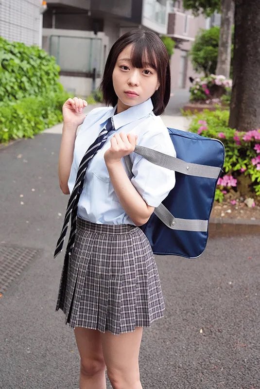 0721m0721's tweet photo. @sutle_Sensyuken 下校途中の女子●生を
狙ったわいせつストーキング押し込みレ●プ映像

https://t.co/HWSdRstEzW https://t.co/O0hpdXqkxG