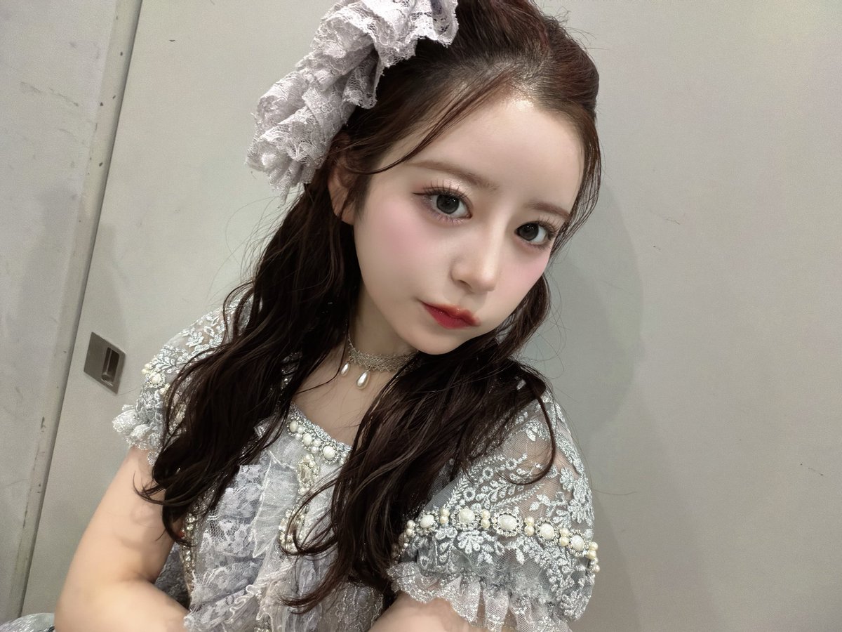 amane_fz1026's tweet photo. 大阪いちにちめ！ありがとう！💜 https://t.co/HAyxGyM7s8