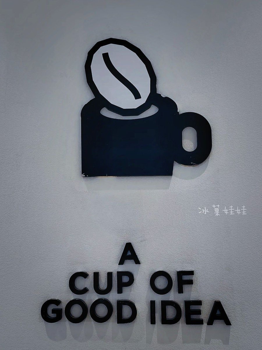 NereidaMahbwt's tweet photo. En el trabajo, mi compaero colocó un cartel que decía "Zona de silencio solo para el café y las risas" — hoy se escuchó solo el ruido de mi taza chocando contra su vaso. https://t.co/lgGKZxxUQB