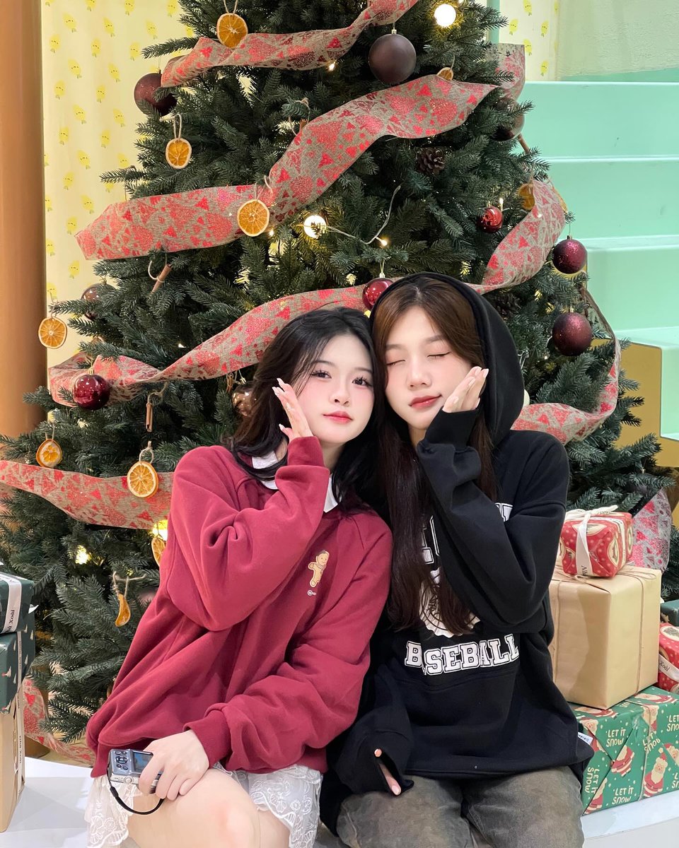 JanetDomit's tweet photo. Hi friend! 🌈 Today is a great day because your smile can brighten someone’s day—wear it proudly. 🌟
qGULIUg https://t.co/mT8zYU9Fbz