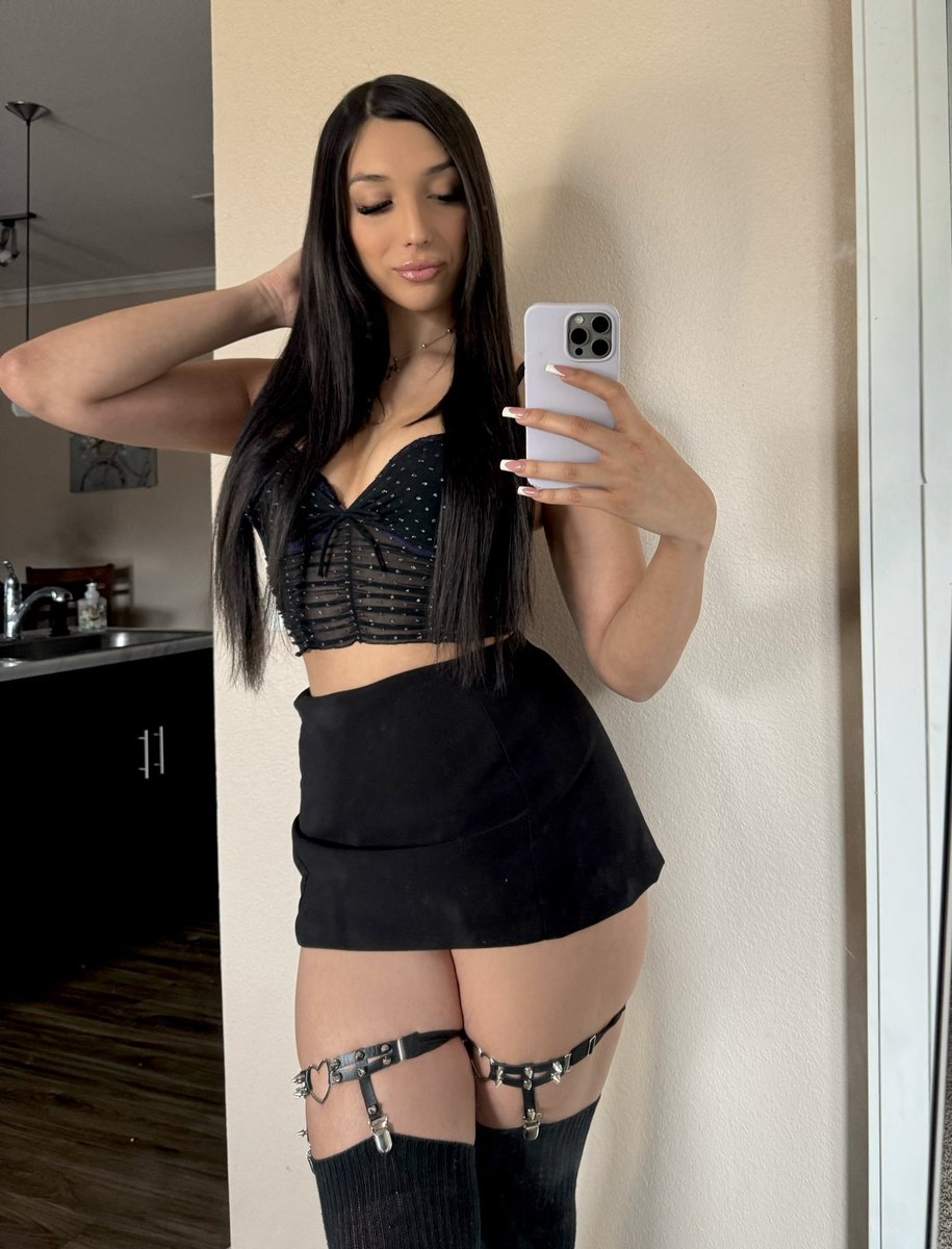 TransJennynzlf's tweet photo. Good morning everyone are you still worried about tomorrow keep your believe close to you 🥰💕 message me on telegram @JENNYV890 or zangi 9242207773 https://t.co/Vg2NJZvoXt