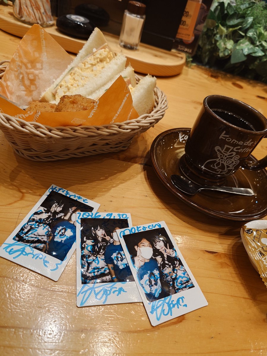 yuka3nya's tweet photo. ゆうかさんP公演‼️みんなが選ぶ衣装と曲とからしいですけど髪振り乱して踊たりでそゆとこすきです♡みんなエモい曲すきとかでかこよくも切なくもの曲できるのが君キュン㌠のよいとこ✨️最近他ばかほめて言いますが一番はゆうかさんです一番見てます魅せる歌とダンス持てます素敵です書ききれないよ… https://t.co/MPZon8Eont