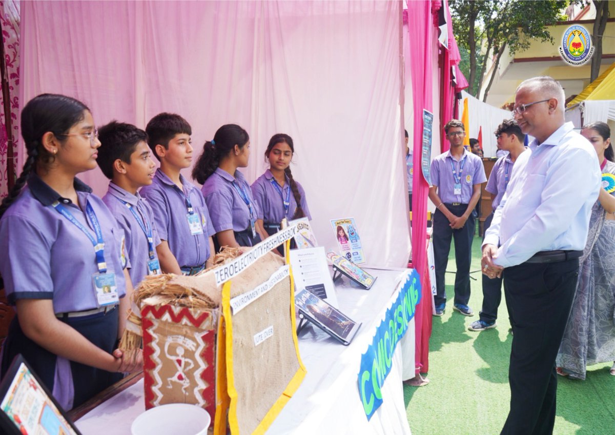 LucknowSchool's tweet photo. https://t.co/DzDpf7DGl3