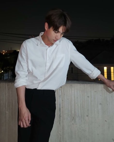 pedtata23's tweet photo. he aged like fine wine 🔥 #PerthTanapon 

         2023                                        2026 https://t.co/VhMrpBEwHu