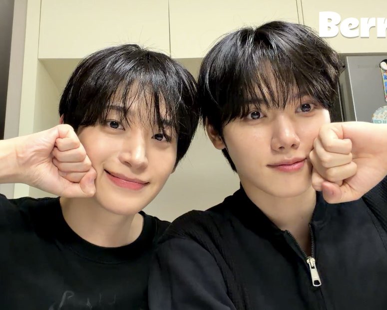moo9uo's tweet photo. 미니모 라방 캡쳐타임♥︎ https://t.co/luLGYOaATJ