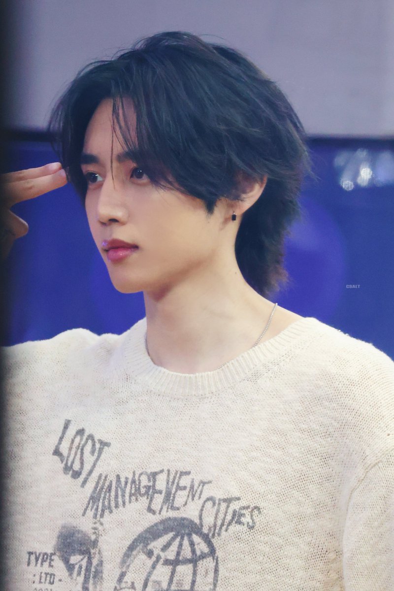 csalt0894's tweet photo. 260930 아돌아

#선우 #SUNWOO
 #더보이즈 #THEBOYZ https://t.co/YlXsGioNYZ
