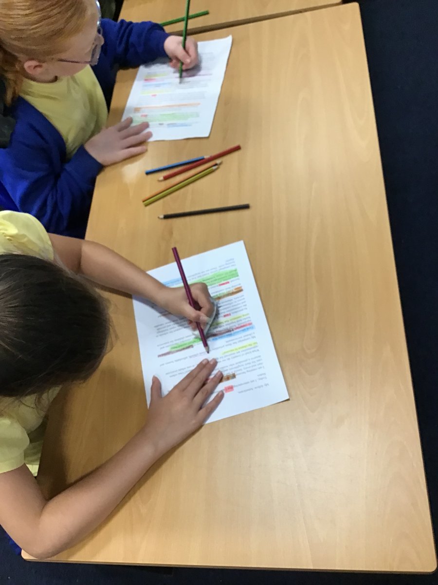 mrs_sshields's tweet photo. Year5S have been making a rainbow of features of persuasive speech. They were a big fan of the rule of three @HollinPrimary https://t.co/tVjcXixuuZ