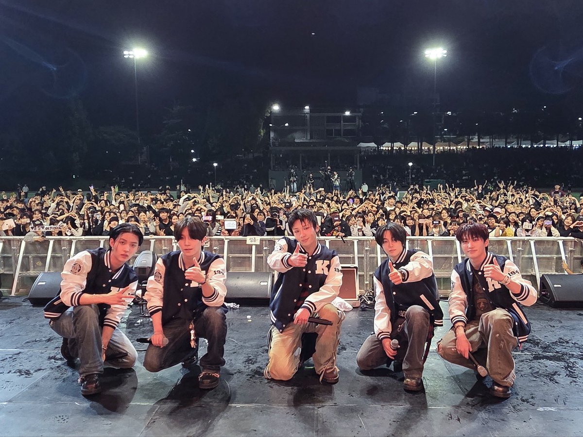 TNX_Official's tweet photo. [#TT]
TNX Today | 260930
📸 공주대학교 대동제

#TNX #티엔엑스
#PNATION #피네이션 https://t.co/3lTlDnJEDp