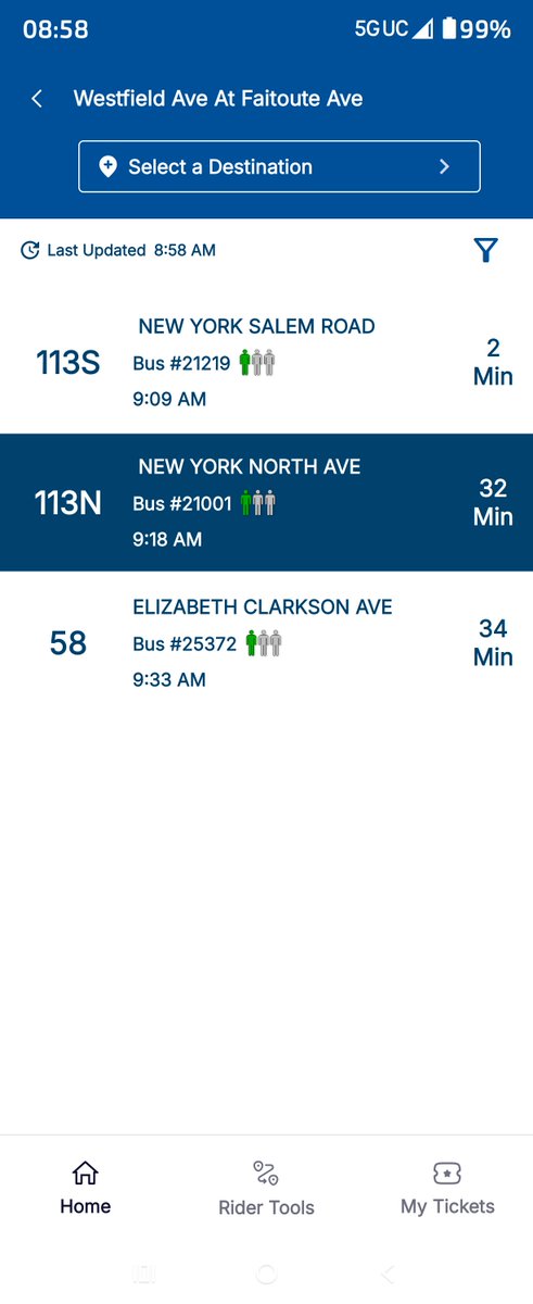 Sweet_Dark88's tweet photo. @NJTRANSIT see this is what I hate about NJ Transit! Why is my bus coming almost 10n mins early!? 😭😭😭 @FuckNjTransit https://t.co/nWQpIFjdXb