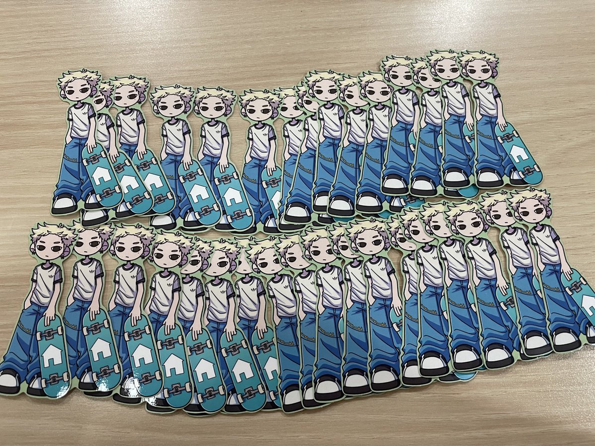 mwotgatta's tweet photo. Hi nanti aku bakal bagi-bagi freebies sticker skatering di event ini ☺️ btw fanartnya commis di @hi___dan https://t.co/l39FIf9Vew