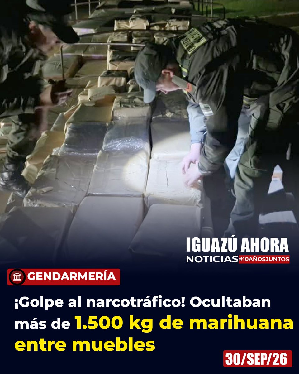 Iguazu_Ahora's tweet photo. #Mamaquerida #ComohacenparaproducirTanto? #ElCamiónProveniadeBrasil
¡Golpe al narcotráfico! Ocultaban más de 1.500 kg de marihuana entre muebles
Nota: https://t.co/HKxQjHwlHf https://t.co/Mop2Puytb3