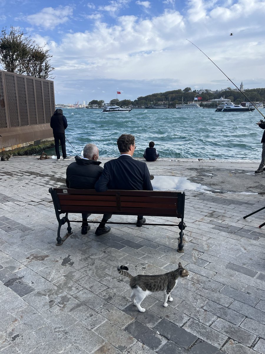 R_Buchsteiner's tweet photo. Ein kurzer Moment in Beyoglu. Hendrik Wüst mit Sabri Aydin, einem der ersten Gastarbeiter, die 1961 aus der Türkei nach Deutschland kamen @POLITICOEurope https://t.co/SlH7BS2Rfb