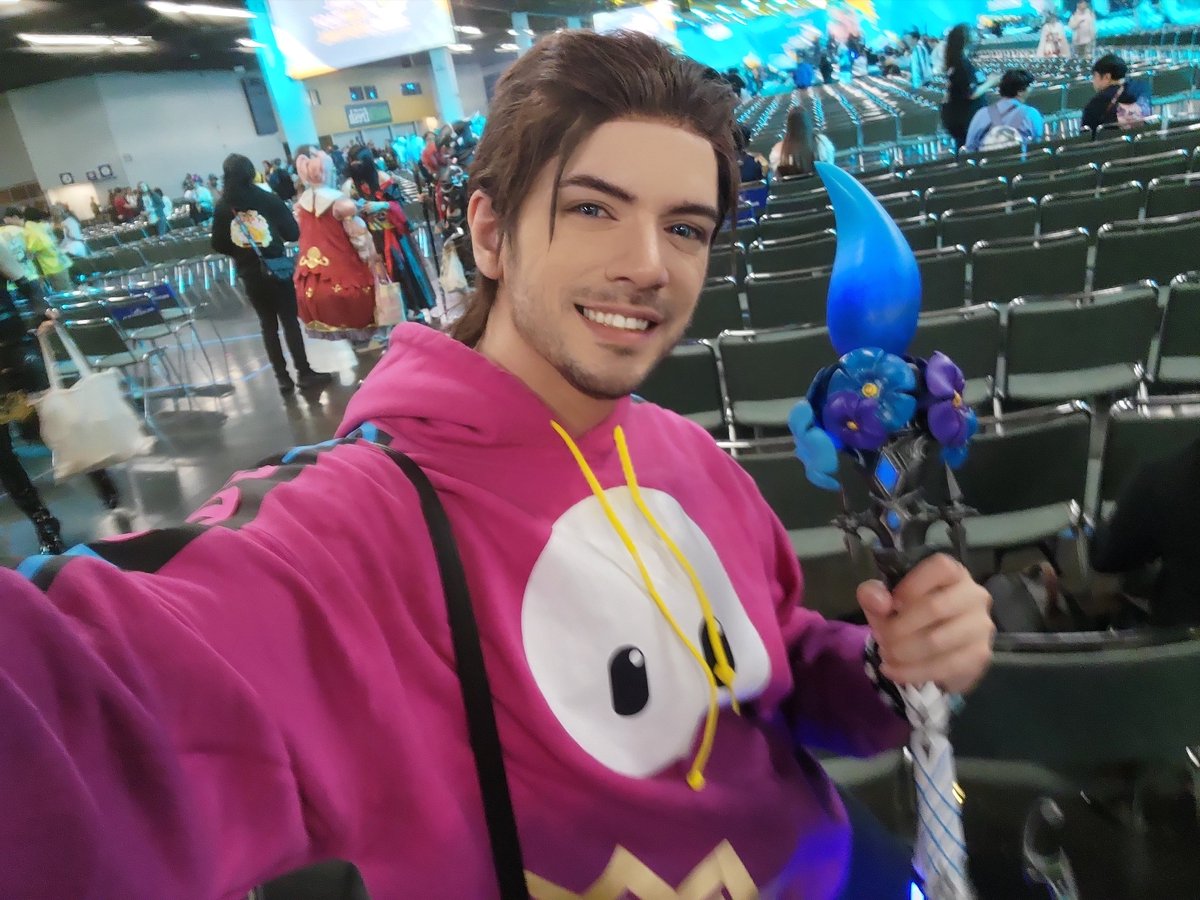 NipahDUBS's tweet photo. Race you to the top! 👑 https://t.co/1Jrsf5Vr3T