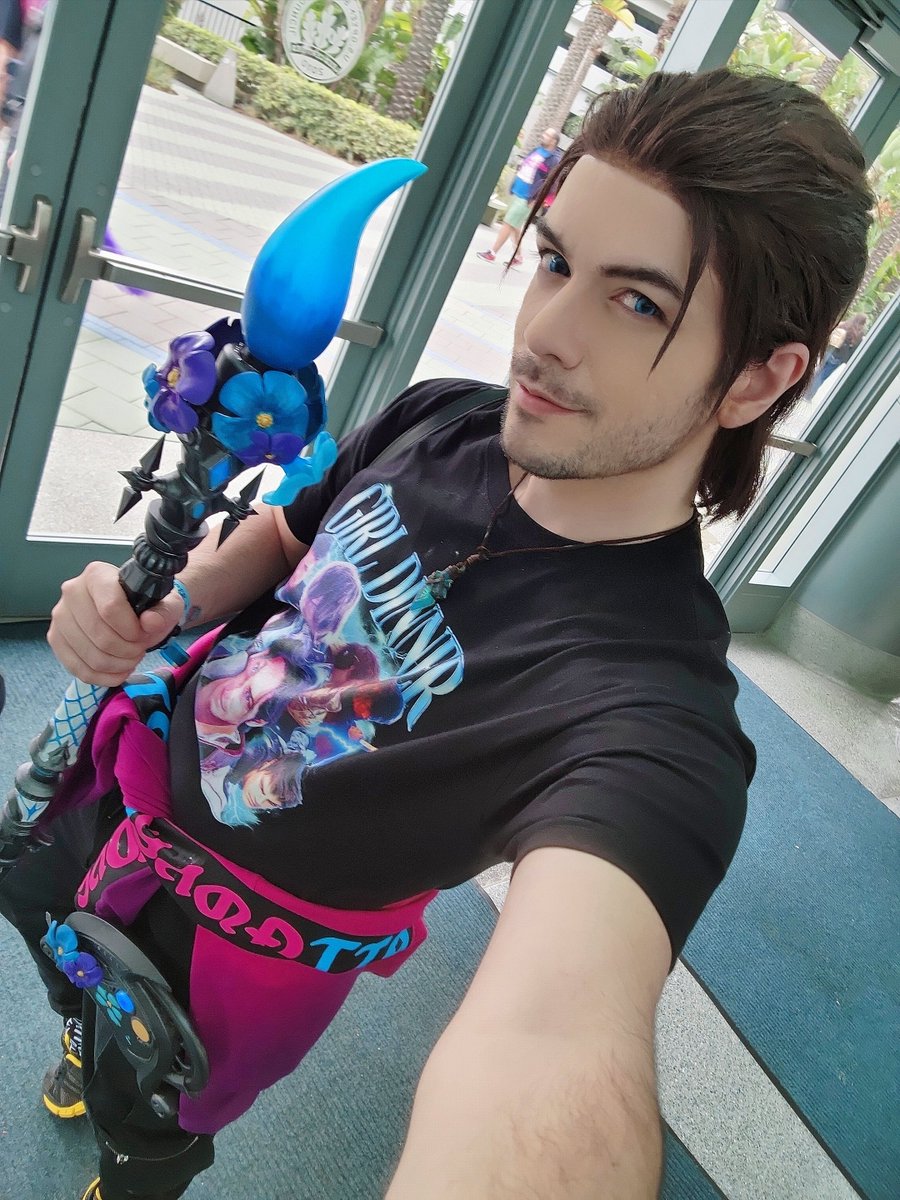 NipahDUBS's tweet photo. Race you to the top! 👑 https://t.co/1Jrsf5Vr3T