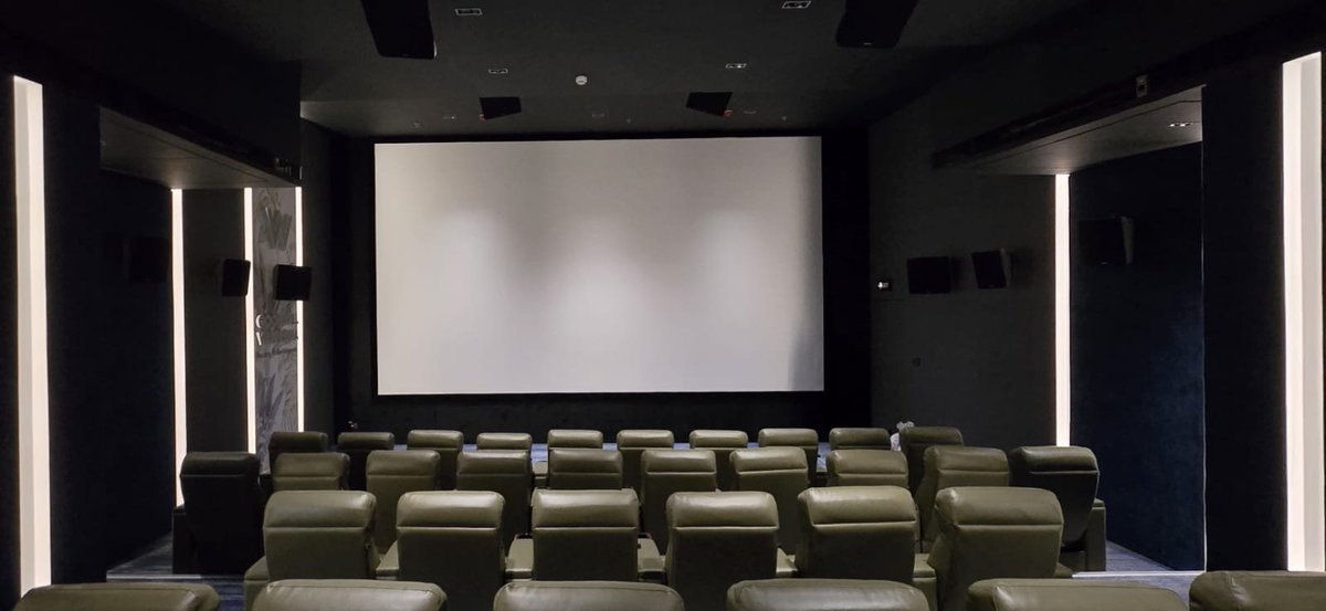 Joe_Qubecinema's tweet photo. Cinema audio is one world. Home entertainment is another. 🎧
New spaces. New challenges. New things to learn.
Exploring, integrating, and pushing HE 9.2.6 audio in new directions at Goodwill Visteria Club House, Mumbai.
#HomeAudio #AudioIntegration #Tinermax  #CinemaAudio #Mumbai https://t.co/tlCUO39V6t